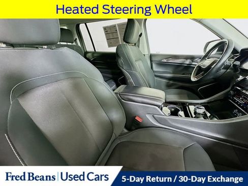 Used 2021 Jeep Grand Cherokee L Laredo w/ Luxury Tech Group I image 32