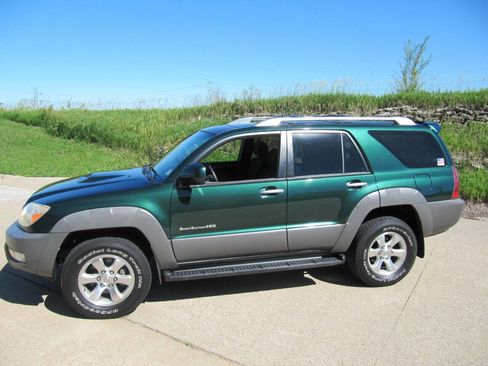 Used 2003 Toyota 4Runner Sport AWD/4WD image 8