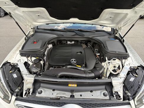 Certified 2022 Mercedes-Benz GLC 300 4MATIC image 20