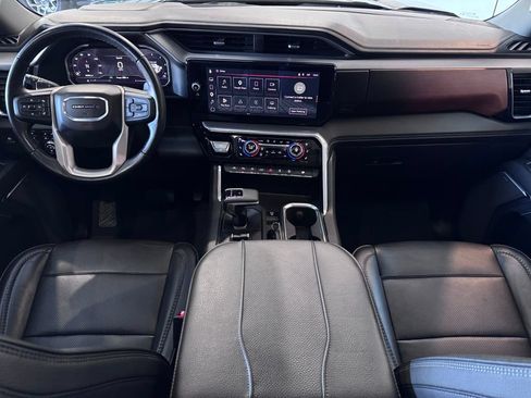 Certified 2023 GMC Sierra 1500 Denali w/ Technology Package AWD/4WD image 14