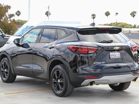 Used 2023 Chevrolet Blazer LT AWD/4WD image 5