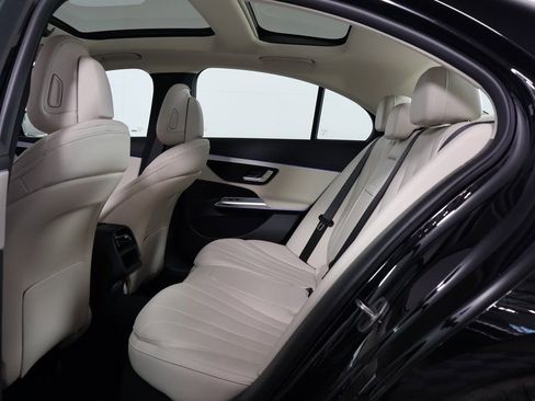 New 2026 Mercedes-Benz E 450 4MATIC Sedan image 6