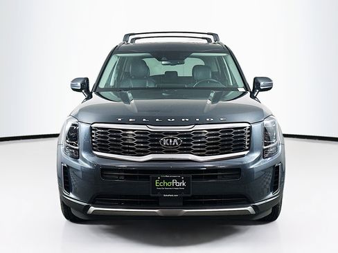 Used 2020 Kia Telluride EX w/ Towing Package AWD/4WD image 2