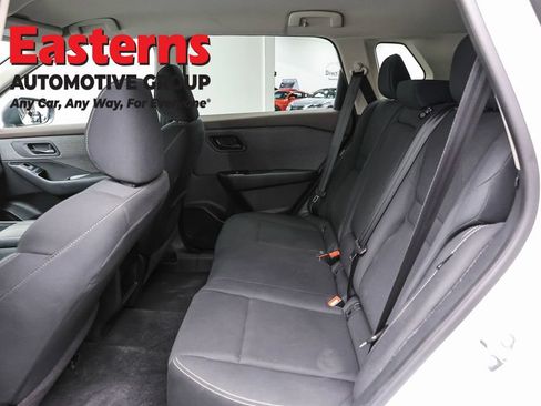 Used 2023 Nissan Rogue S AWD/4WD image 21
