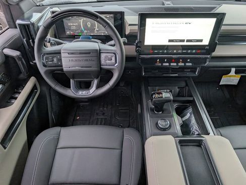 New 2026 GMC Hummer EV SUV AWD/4WD image 9