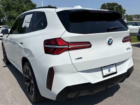 Used 2025 BMW X3 xDrive30i w/ Premium Package AWD/4WD image 8