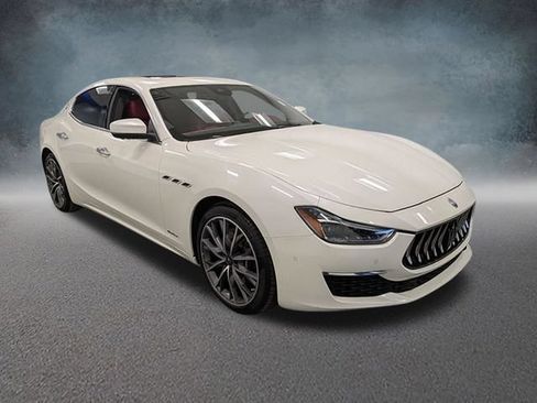 Used 2019 Maserati Ghibli S GranLusso AWD/4WD image 3