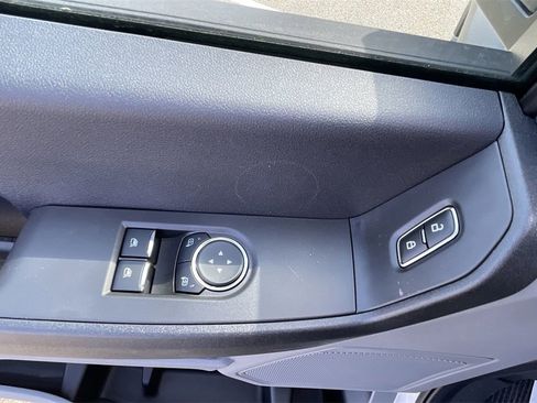 New 2024 Ford F550 4x4 Regular Cab Super Duty image 36