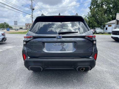 Used 2025 Subaru Forester Limited AWD/4WD image 7