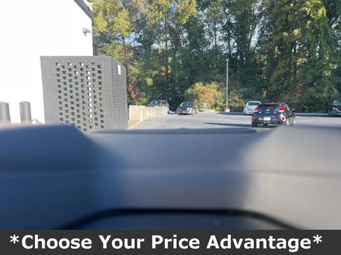 Used 2021 Chevrolet Camaro SS image 35