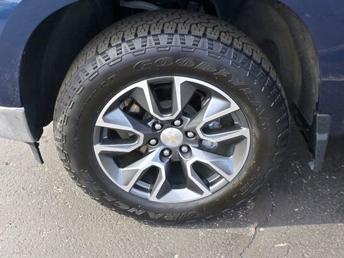 Certified 2023 Chevrolet Silverado 1500 LT image 28