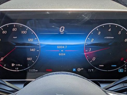 Used 2026 Mercedes-Benz GLC 300 4MATIC image 11