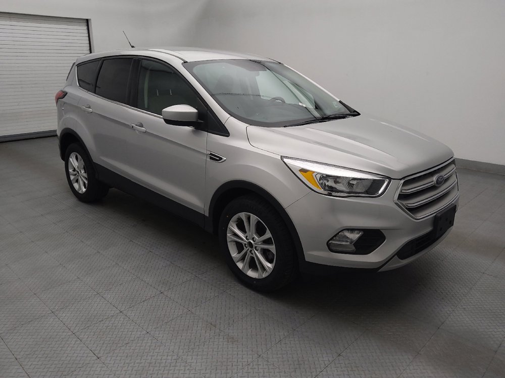 Used 2019 Ford Escape SE FWD image 11