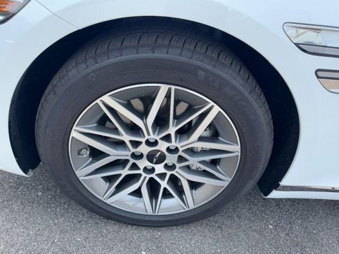 Certified 2025 Genesis G80 2.5T image 7