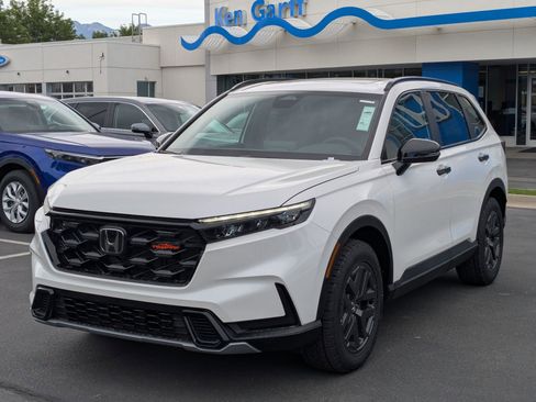 Certified 2026 Honda CR-V TrailSport image 10