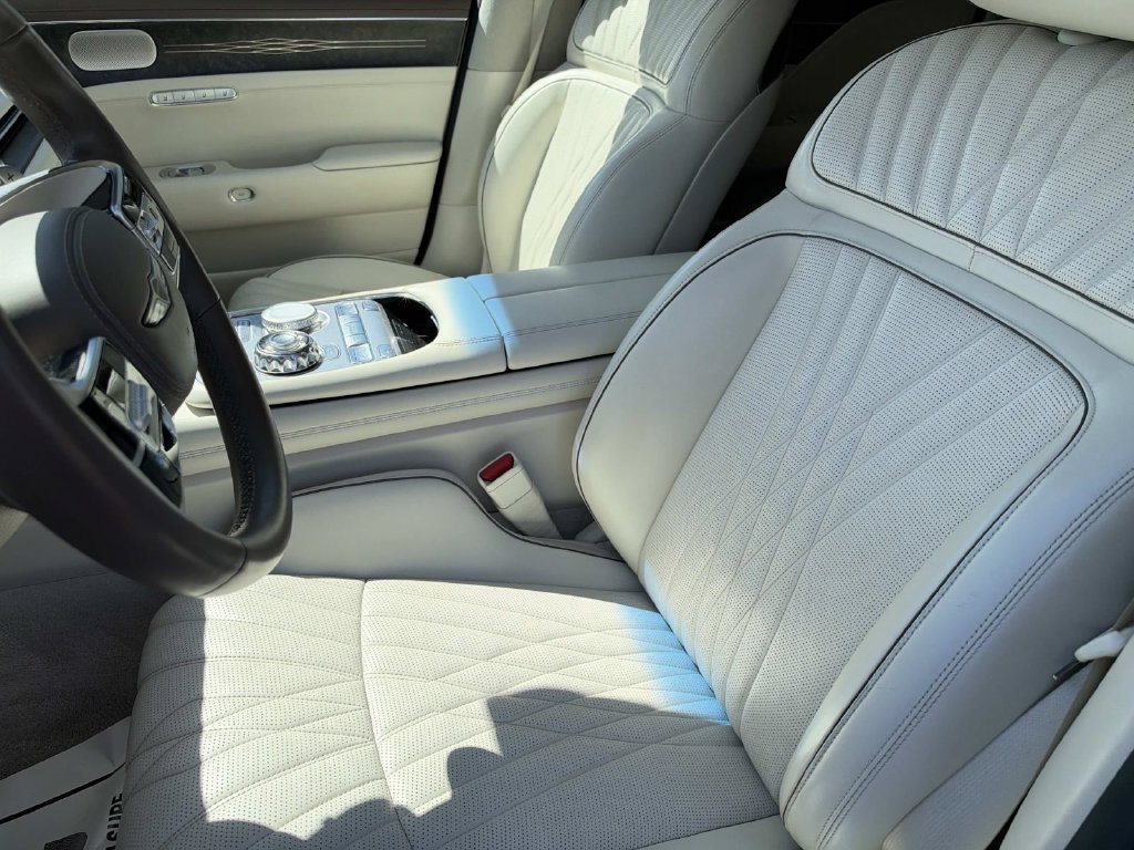 Certified 2023 Genesis G90 3.5T AWD/4WD image 15