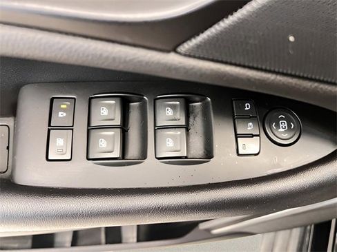 Used 2020 Cadillac Escalade Premium Luxury image 16