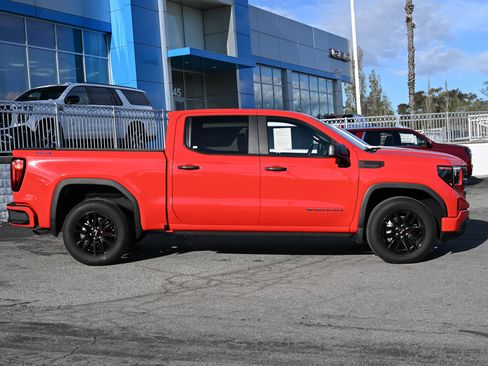 Used 2024 GMC Sierra 1500 Pro w/ Graphite Edition image 4