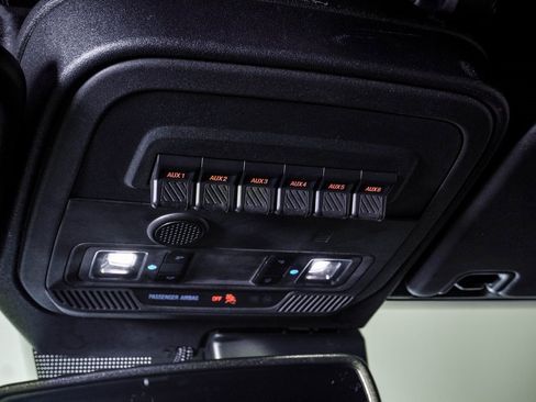 Used 2021 Ford Bronco First Edition image 25