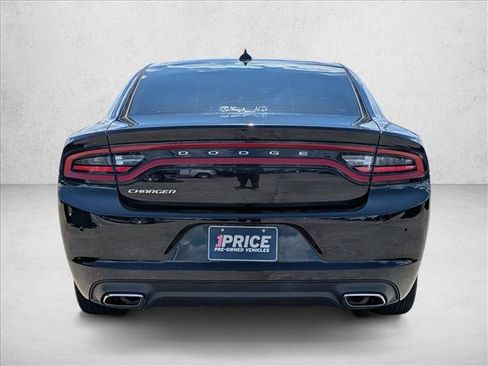 Used 2023 Dodge Charger SXT RWD image 6