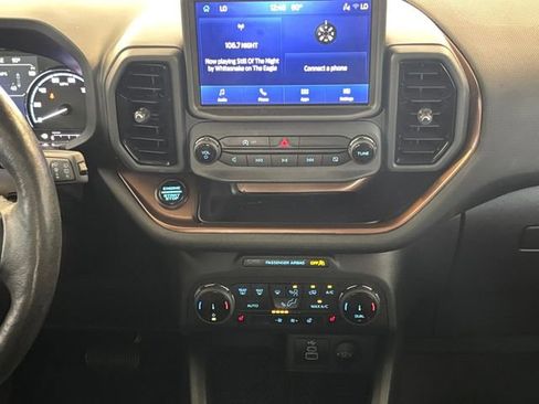 Used 2023 Ford Bronco Sport Outer Banks AWD/4WD image 4