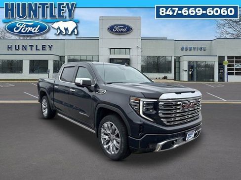 Used 2023 GMC Sierra 1500 Denali w/ Denali Reserve Package image 4