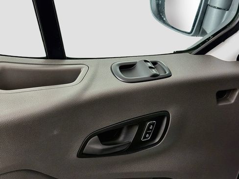 Used 2025 Ford Transit 250 Low Roof w/ Exterior Upgrade Package RWD image 21