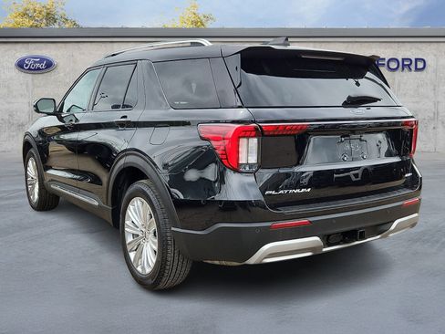 Used 2025 Ford Explorer Platinum w/ LUX Leather Package AWD/4WD image 4