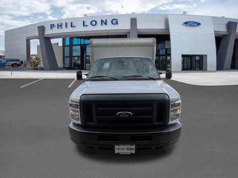 New 2024 Ford E-450 and Econoline 450 Super Duty w/ Driver's Safety Package RWD image 2