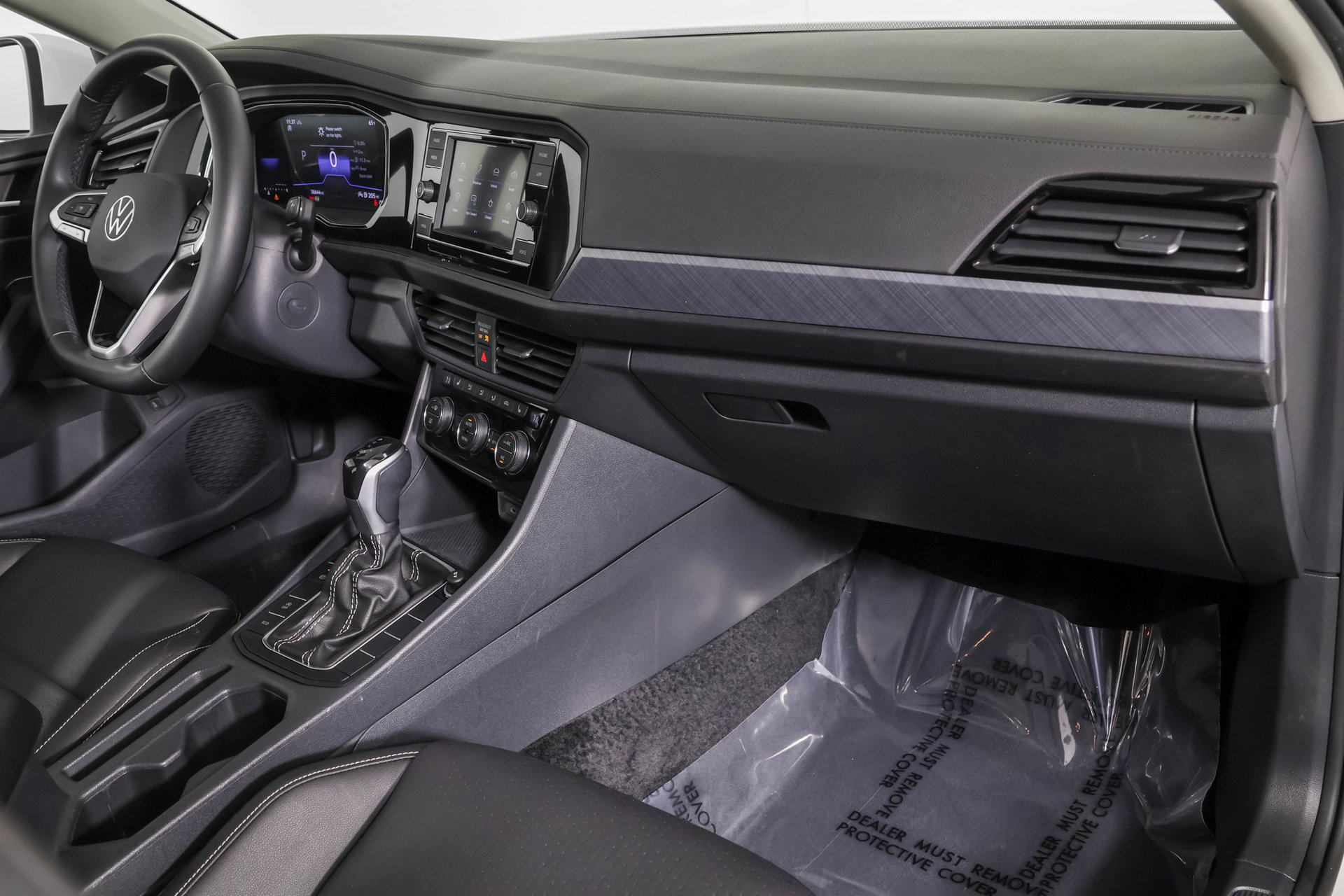 Used 2023 Volkswagen Jetta SE FWD image 43