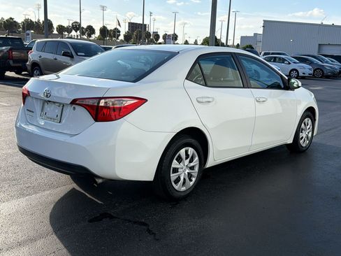 Used 2017 Toyota Corolla L FWD image 9
