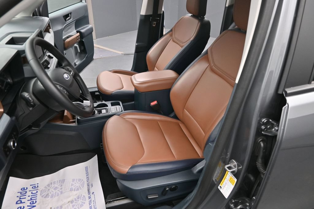 Used 2023 Ford Maverick Lariat w/ Lariat Luxury Package FWD image 20
