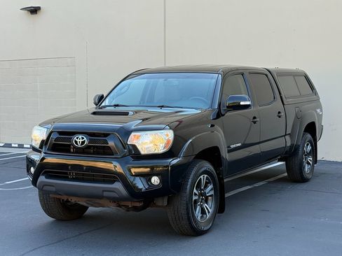 Used 2013 Toyota Tacoma PreRunner RWD image 4