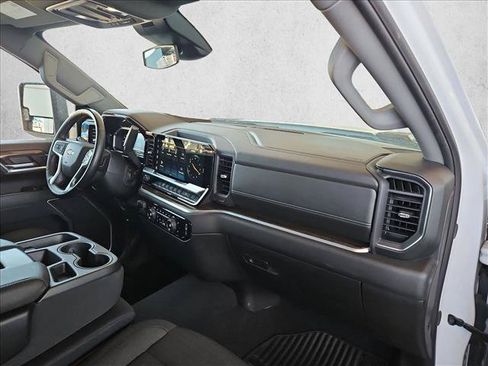 Used 2025 Chevrolet Silverado 2500 LT w/ Convenience Package AWD/4WD image 21