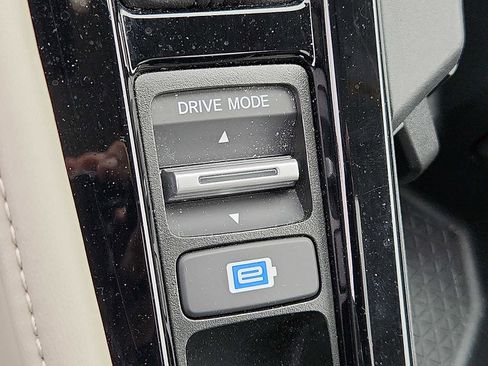 Certified 2023 Honda Accord Touring image 26