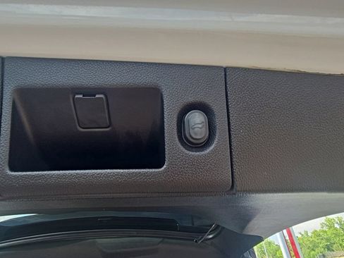 Used 2019 Chevrolet Tahoe Premier AWD/4WD image 48