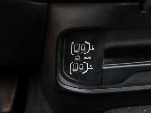 Used 2023 RAM 3500 Laramie AWD/4WD image 39