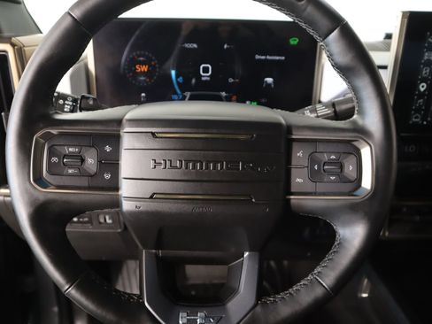 Used 2025 GMC Hummer EV 2X image 3