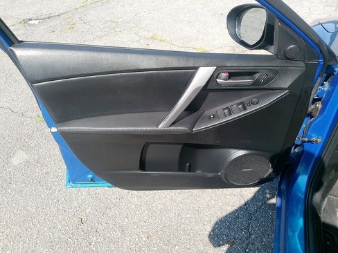 Used 2012 MAZDA MAZDA3 i Grand Touring FWD image 22
