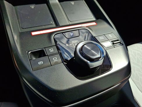 New 2026 Subaru Uncharted AWD image 10