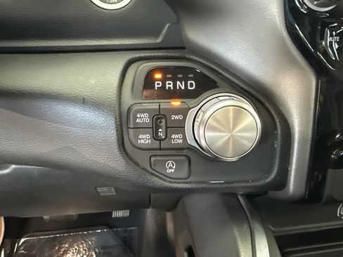 Used 2026 RAM 1500 Laramie AWD/4WD image 22
