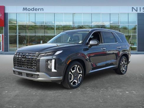 Used 2024 Hyundai Palisade Limited AWD/4WD image 5