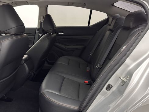 Used 2020 Nissan Altima 2.5 SR w/ Premium Package image 22