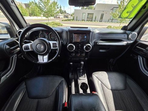 Used 2013 Jeep Wrangler Unlimited Sport AWD/4WD image 13