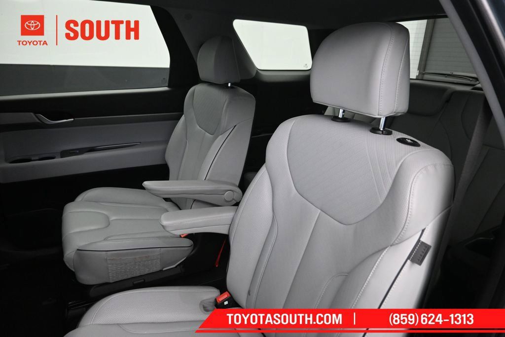 Used 2025 Hyundai Palisade SEL AWD/4WD image 26