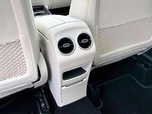 Certified 2025 Mercedes-Benz GLA 250 4MATIC image 13