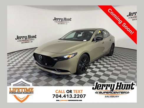 Used 2024 MAZDA MAZDA3 s image 1