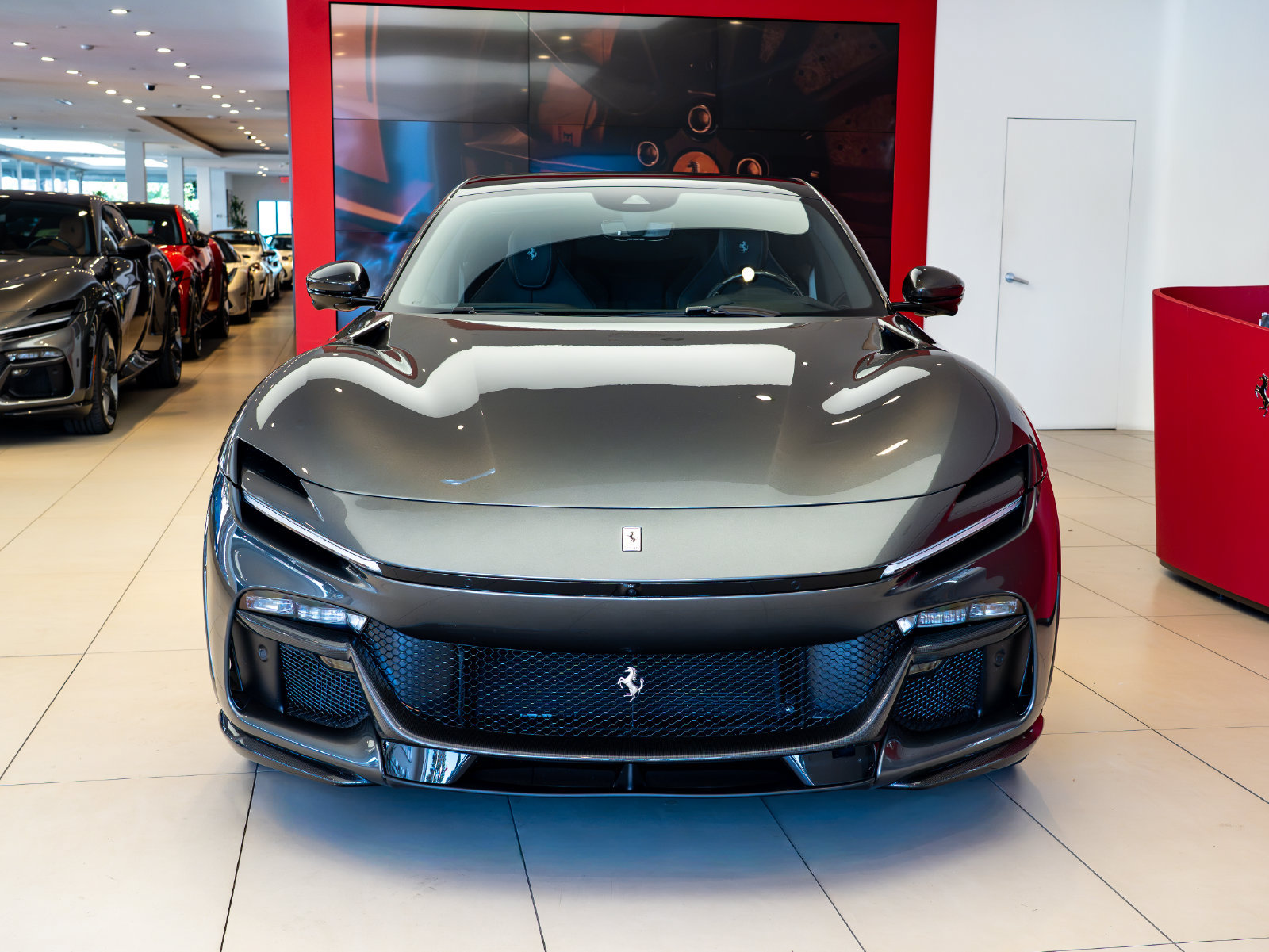 Used 2024 Ferrari Purosangue AWD/4WD image 2