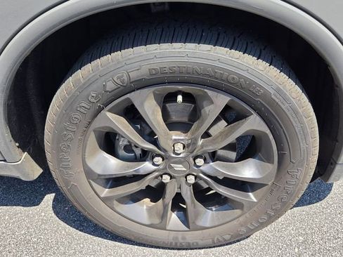 Used 2022 Dodge Durango R/T RWD image 11