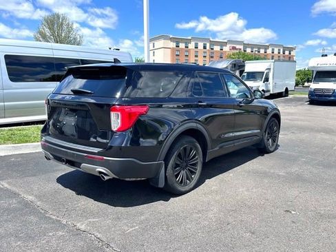Used 2020 Ford Explorer Limited w/ Hybrid Equipment Group 310A AWD/4WD image 9